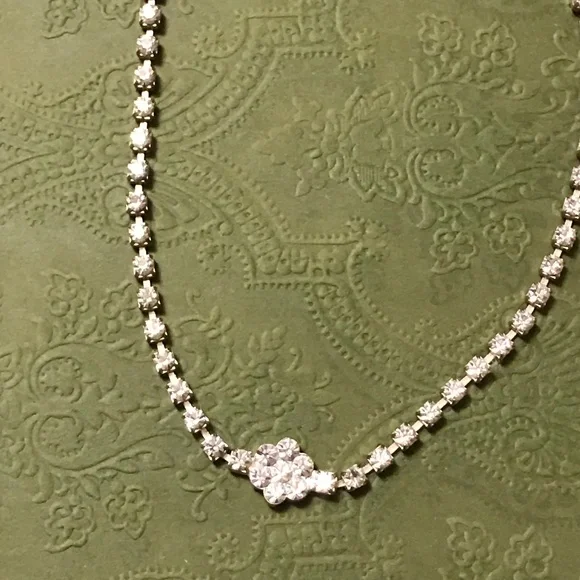 Necklace and Bracelet Set - rhinestones and silver tone - Picture 3 of 6